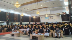 wisuda xviii